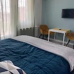 Hollik Apartmanhaz Апарт-отель Балатонфюред