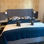 Апарт-отель Hollik Apartmanhaz