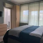 Hollik Apartmanhaz Балатонфюред