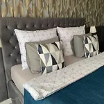 Апарт-отель Hollik Apartmanhaz Балатонфюред
