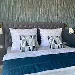 Hotel de apartamente Hollik Apartmanhaz 4*