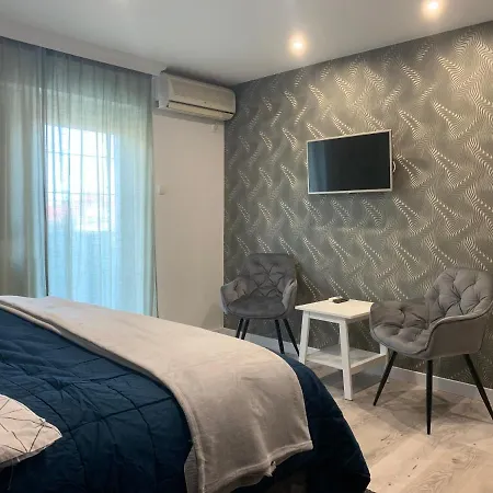 Hollik Apartmanhaz 4* Balatonfüred