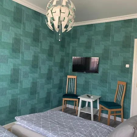 Aparthotel Hollik 4*
