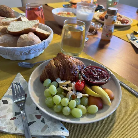Hollik Apartmanhaz 4* Balatonfüred