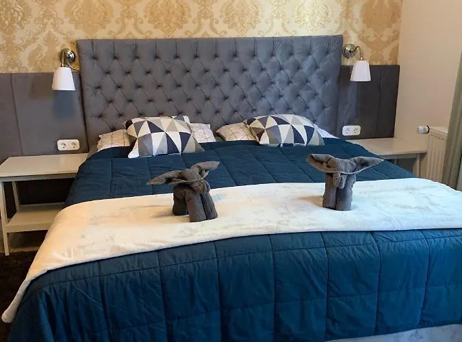 Hotel de apartamente Hollik Apartmanhaz