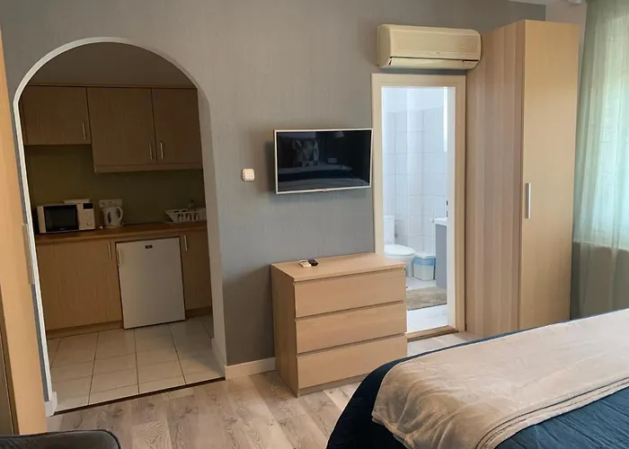 Apart-hotel Hollik Apartmanhaz
