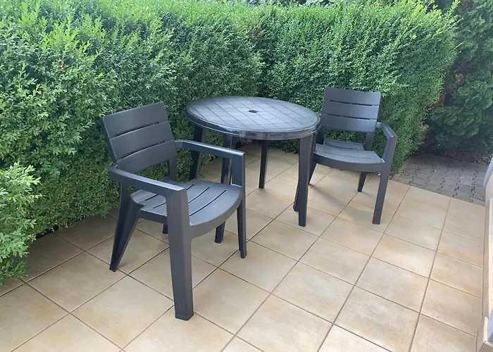 Hollik Apartmanhaz Apart-hotel 4*