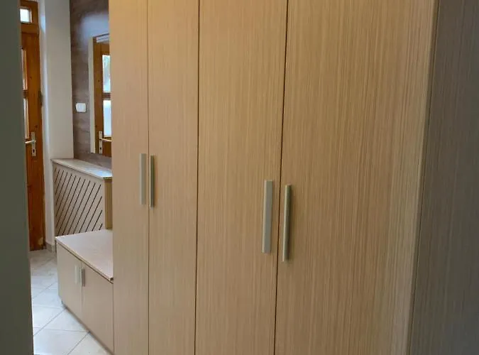 Apart-hotel Hollik Apartmanhaz