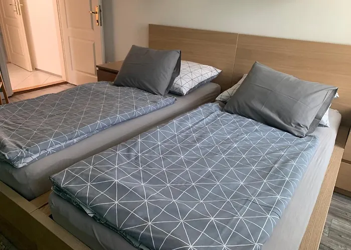 Hollik Apartmanhaz Hotel de apartamente 4*