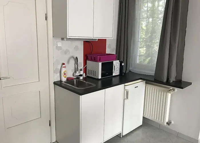 Hollik Apartmanhaz Aparthotel Balatonfured